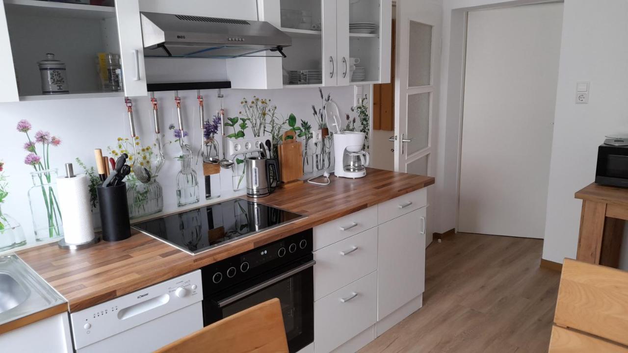 Ferienwohnung Christel Hirschhorn-Neckar Екстер'єр фото